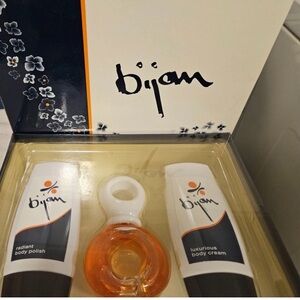 Bijan Body Care Set with Eau de Toilette Spray Luminous Body Cream and Body Wash